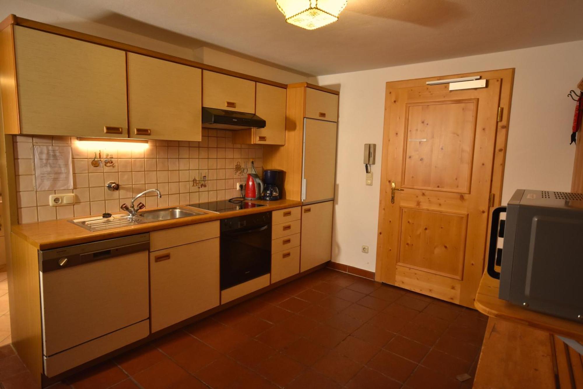 Brunnenhof Apartments Pettneu am Arlberg Room photo