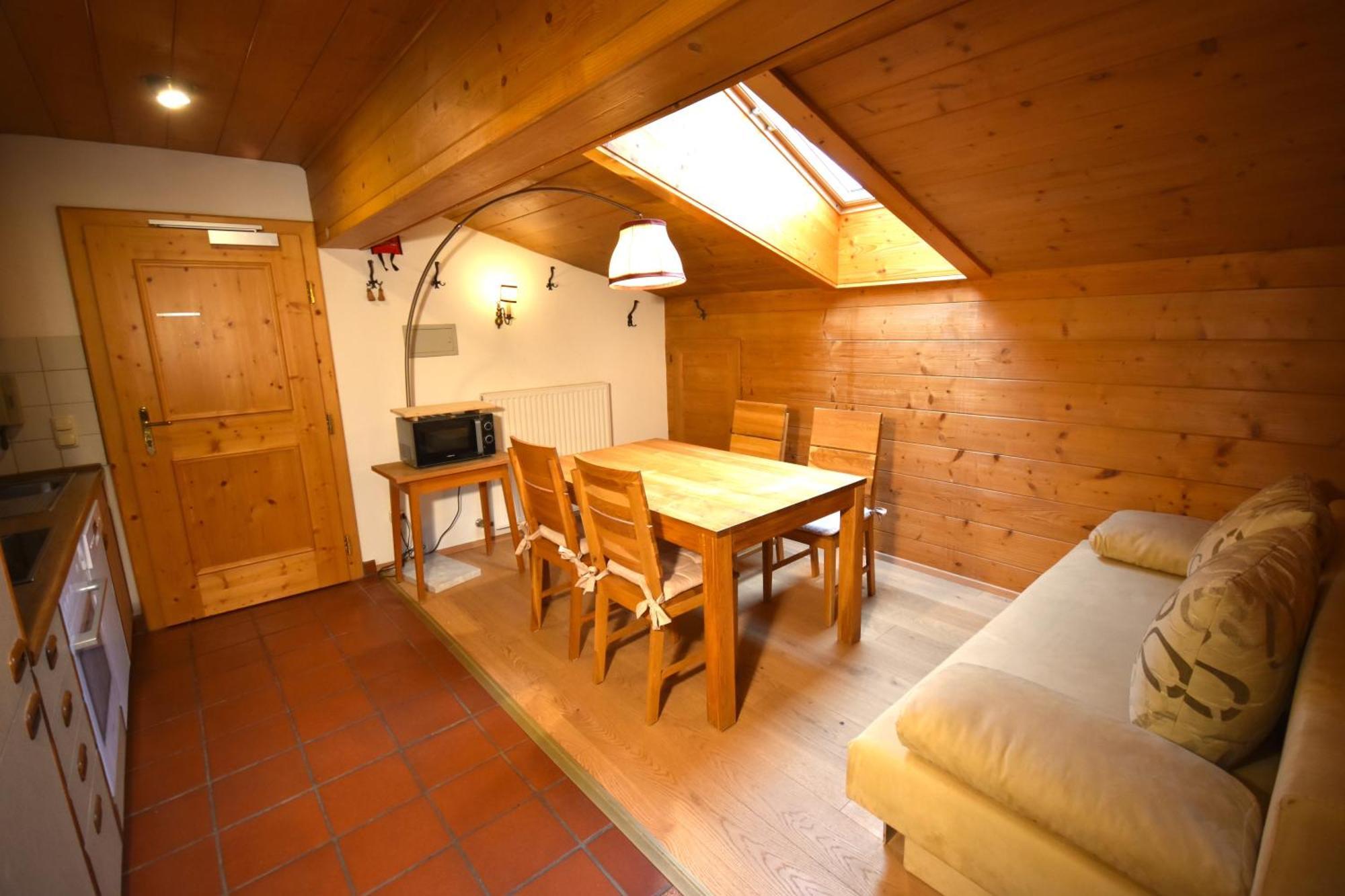 Brunnenhof Apartments Pettneu am Arlberg Room photo